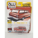 Auto World 1:64 Chevrolet II Nova 400 Wagon 1963 riverside red